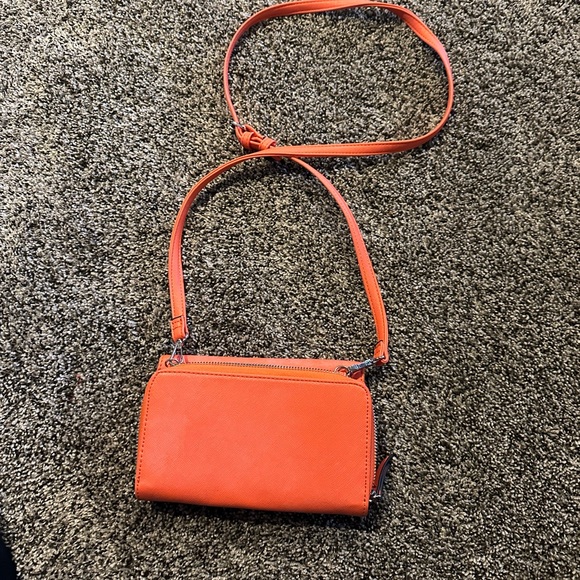 Ninewest small crossbody purse - Picture 2 of 4